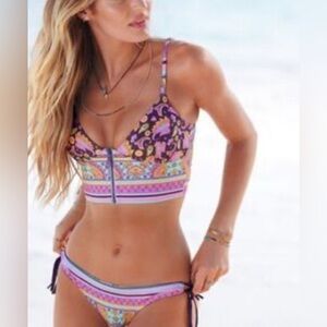 Victoria’s Secret tankini bikini paisley pink, purple, mint swimsuit set. Size M